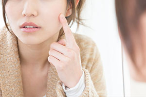 戰勝痘痘非夢事(痤瘡與粉刺)